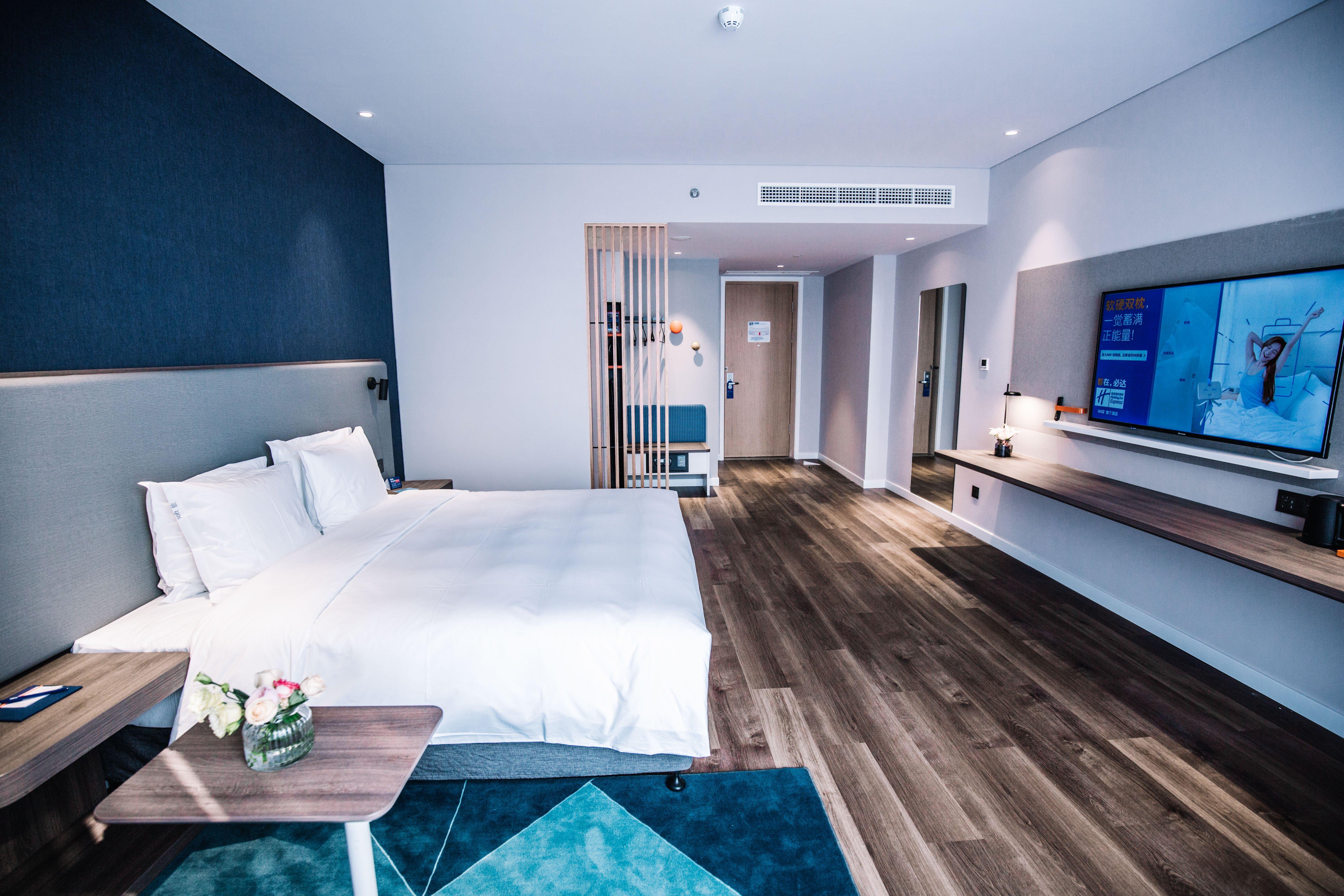 Holiday Inn Express Ningbo Fenghua, an IHG Hotel Bagian luar foto